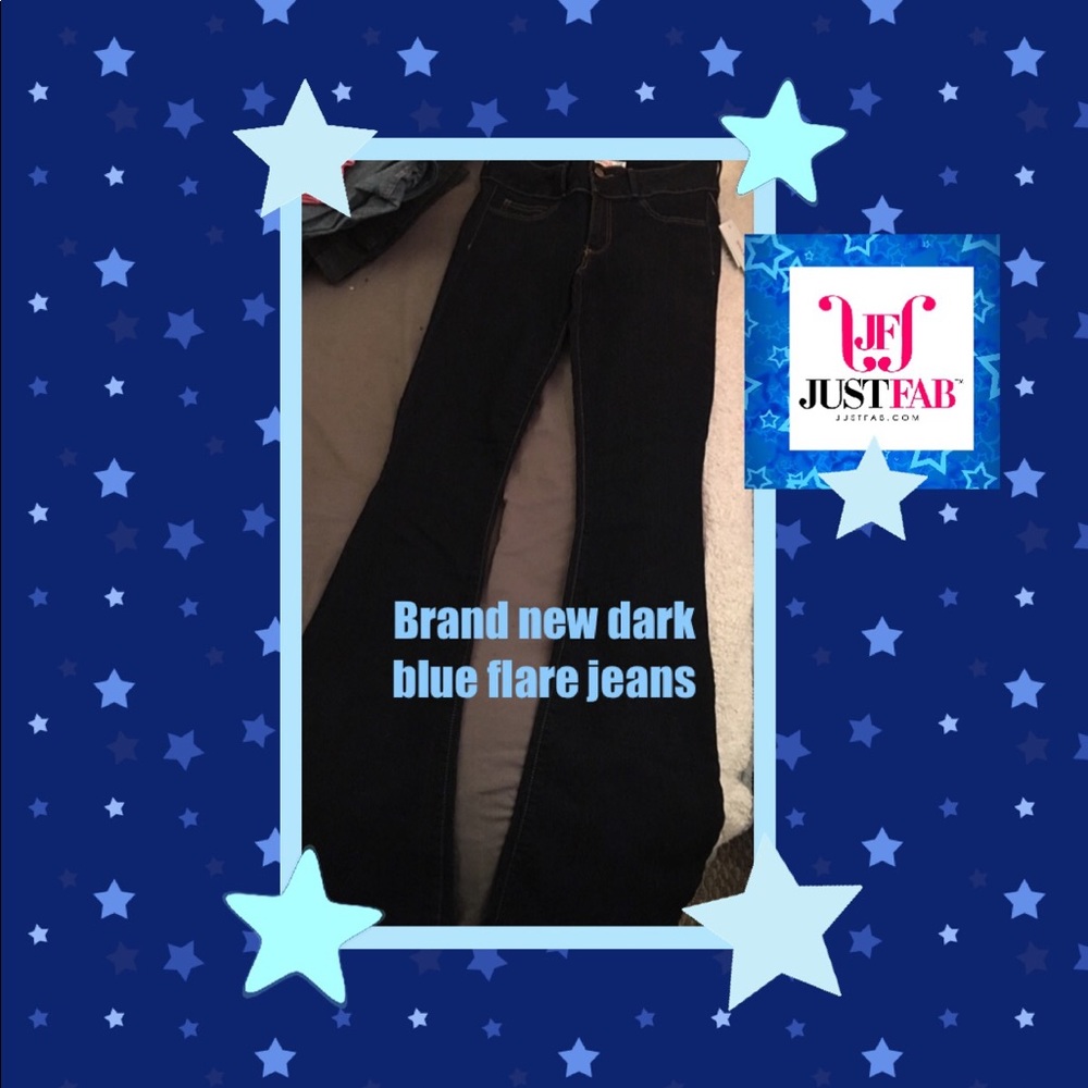 👖NWT Dark blue flare Long inseam jeans👖